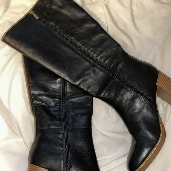 like new Marc Fisher Gabey Round Toe Block Heel Dress Boot Black 10 - Picture 8 of 9